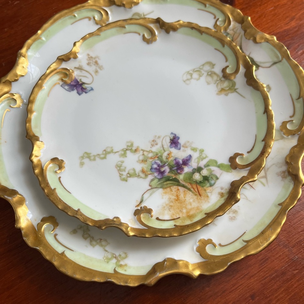 Elegant Antique Limoges Gold and White Floral Dinner Plate.  Set of (2)